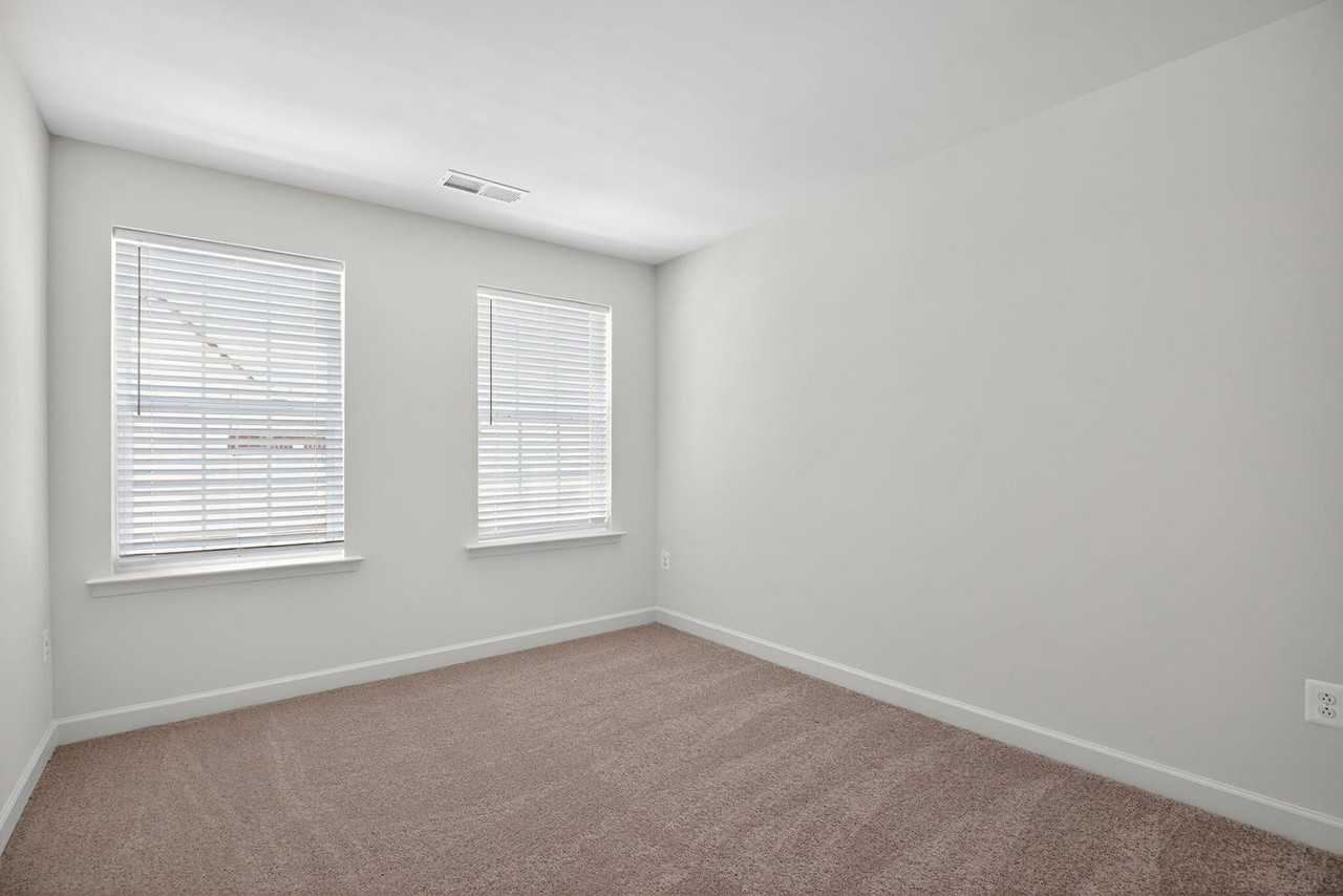 95 Jockey Dr - Photo 5 of 23