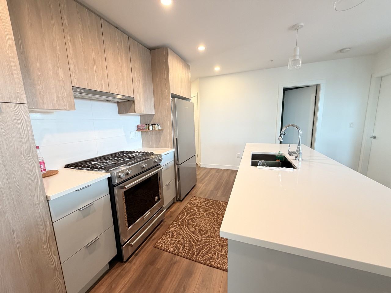 128 East 8th Street #505 - Photo 6 of 28