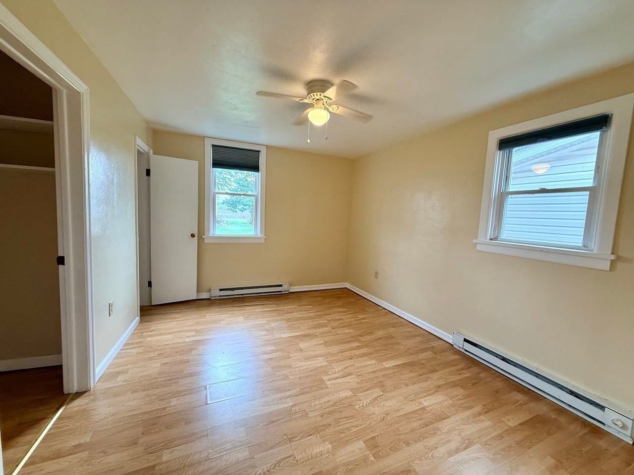 560 N Pine St #3 - Photo 6 of 17
