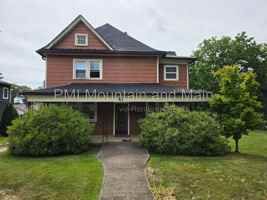 featured image of 41 Westwood Pl #4