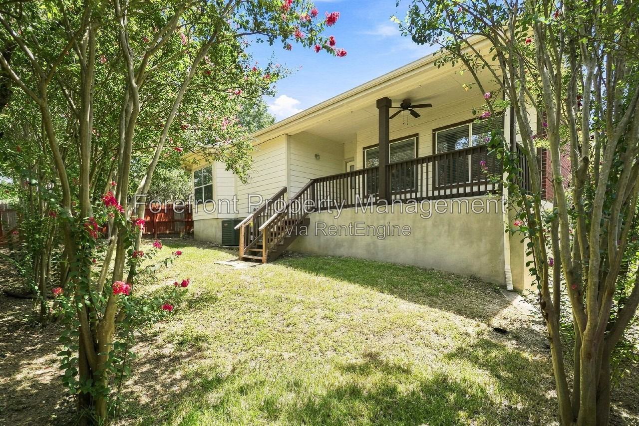 3619 Sweet Olive - Photo 3 of 19