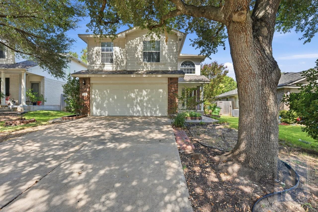 1506 Fort Lloyd Pl - Photo 2 of 50