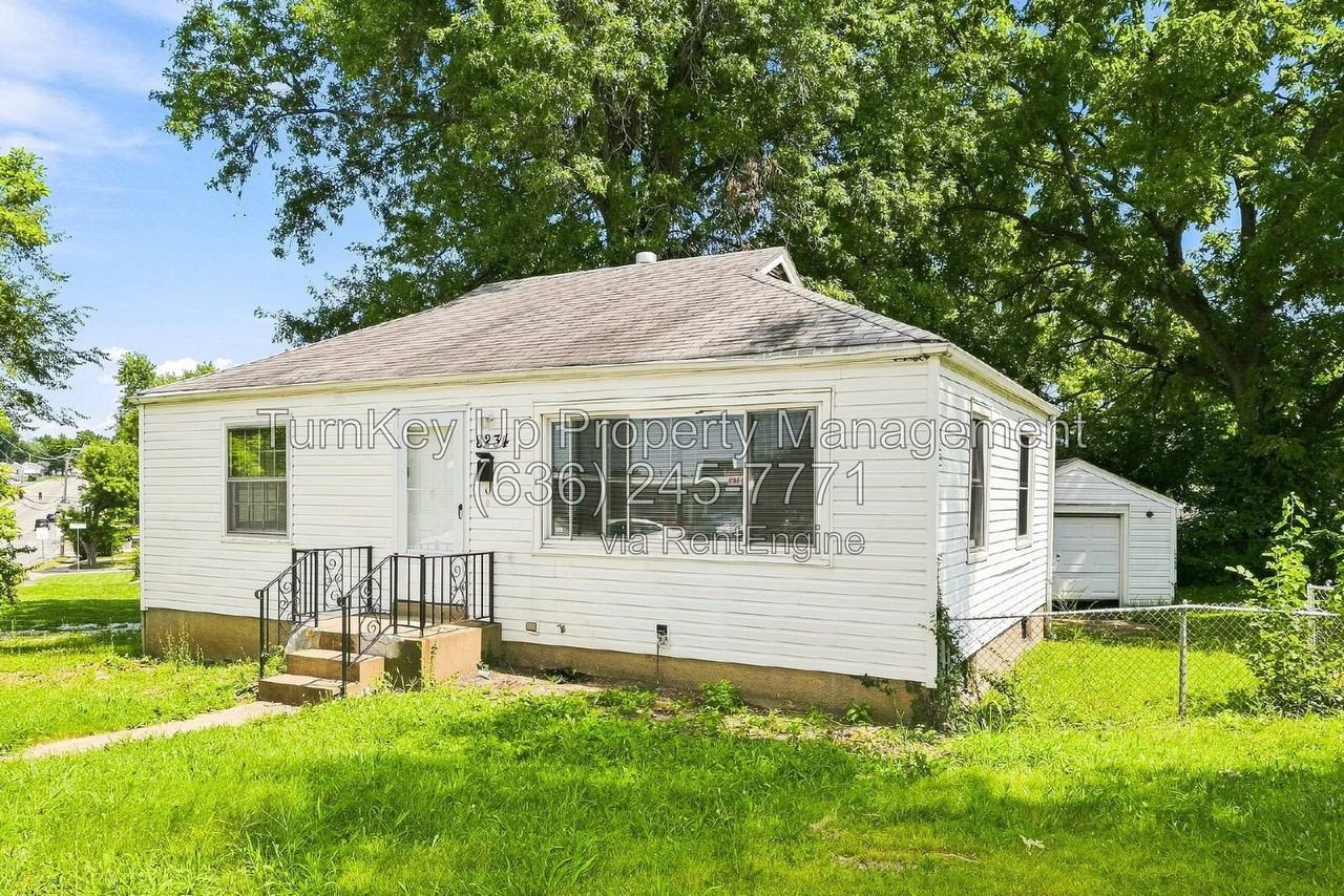 8234 Airport Rd - Photo 2 of 17