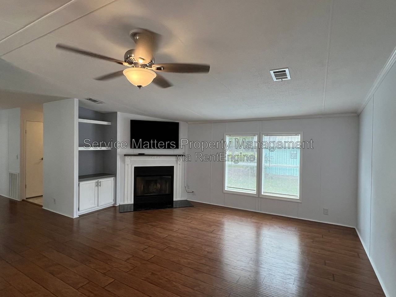 8006 Malone Rd - Photo 4 of 36