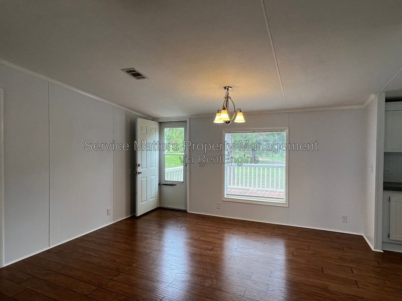 8006 Malone Rd - Photo 6 of 36