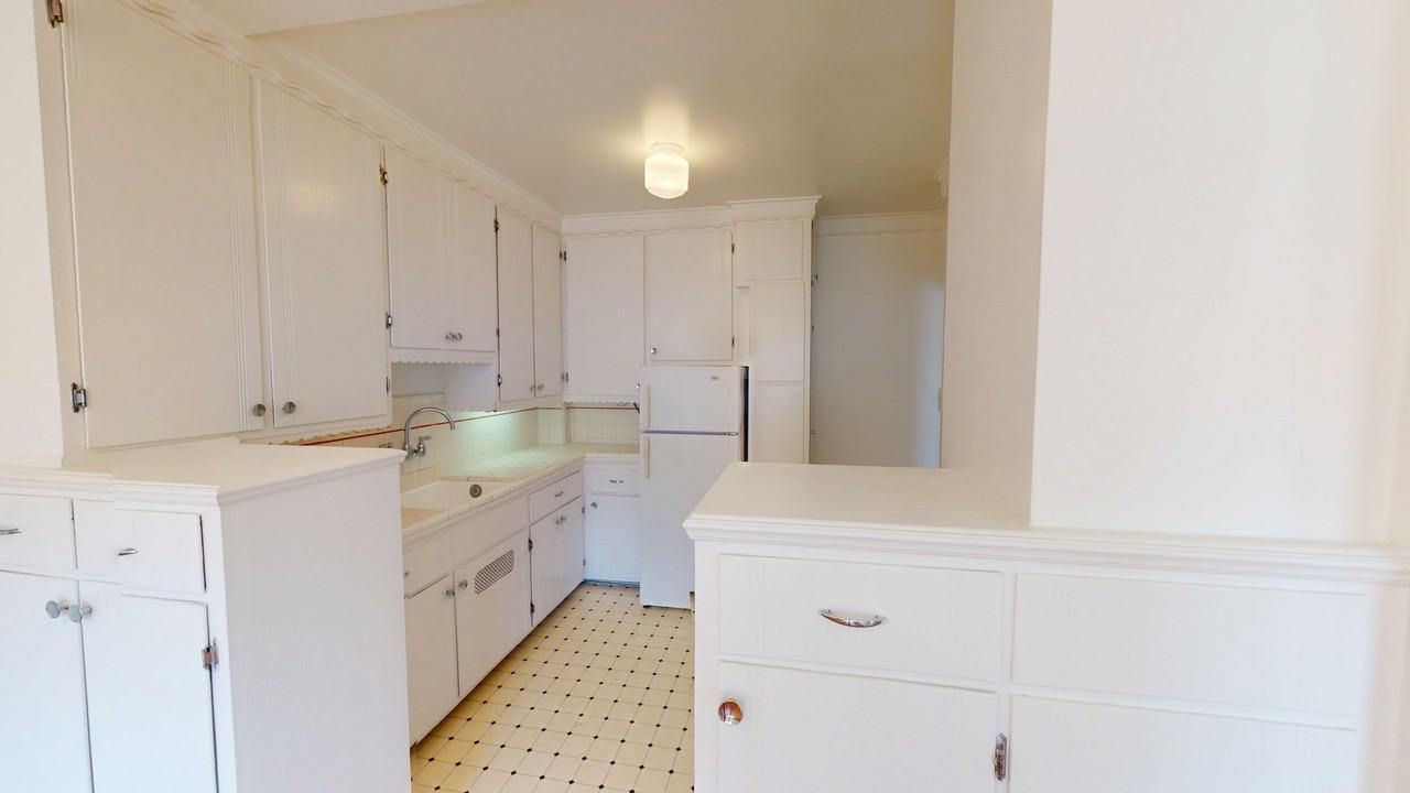 1870 Pacific Avenue - Photo 3 of 18