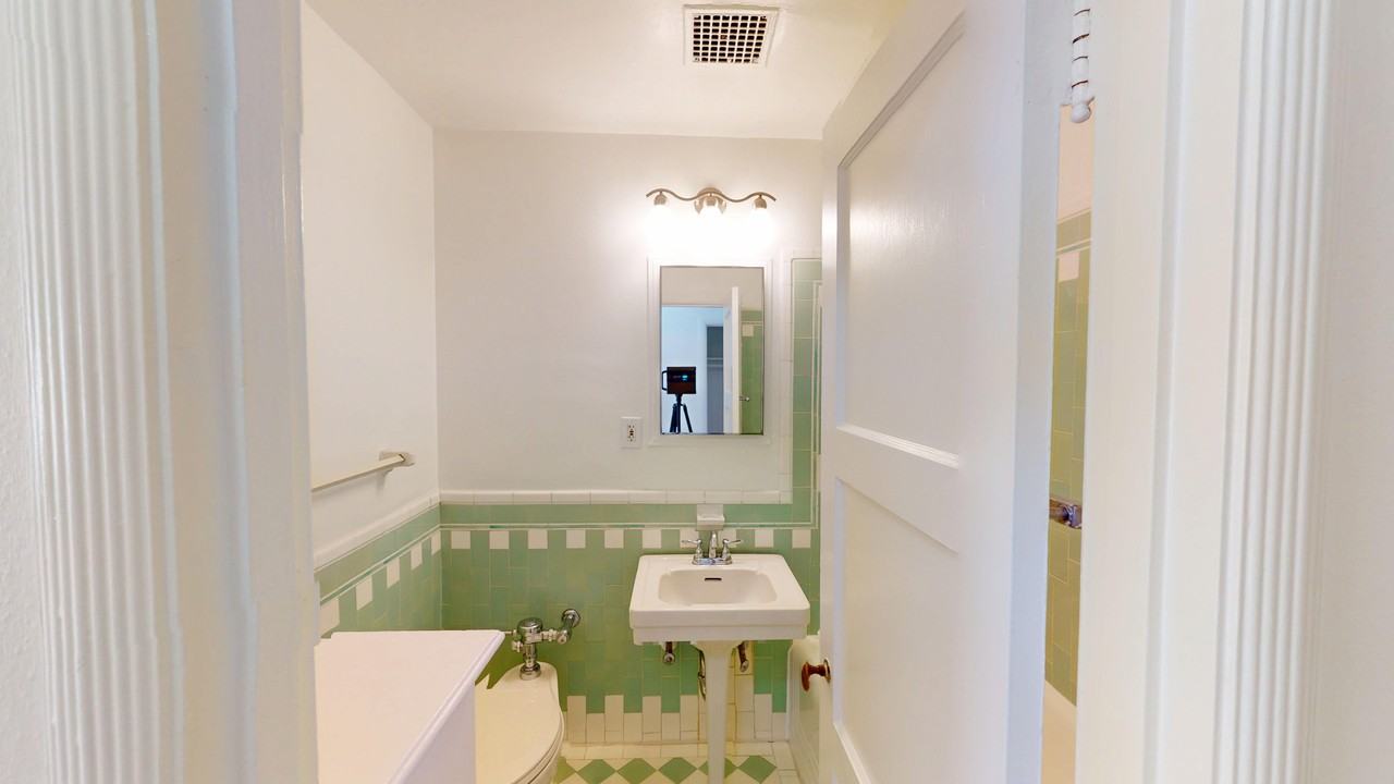 1870 Pacific Avenue - Photo 4 of 18