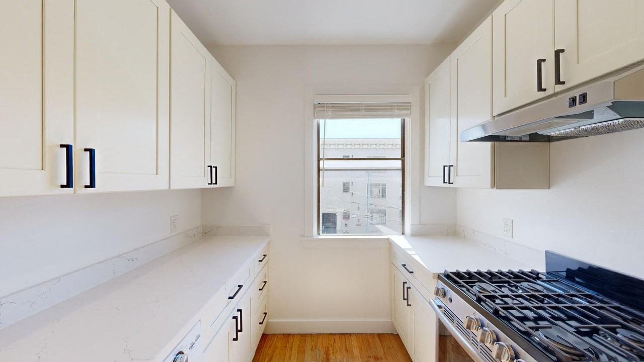 2500 Van Ness Avenue - Photo 5 of 15