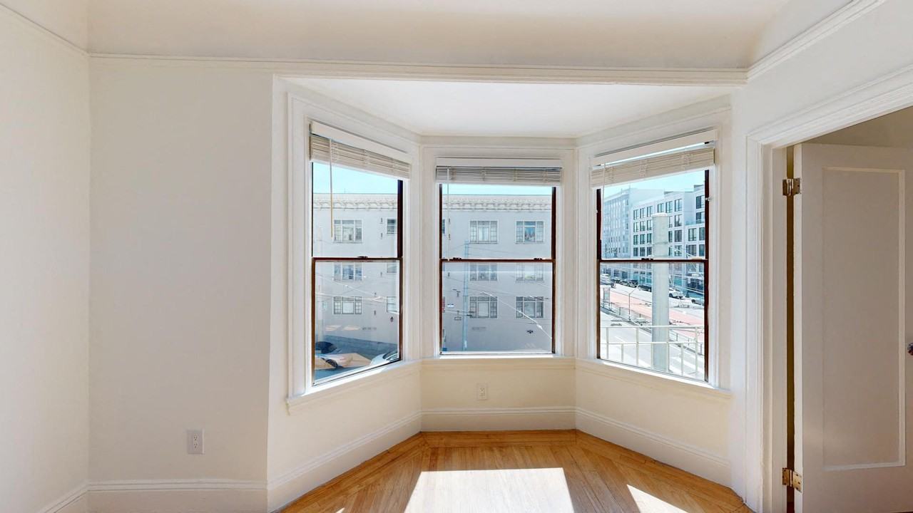 2500 Van Ness Avenue - Photo 7 of 15