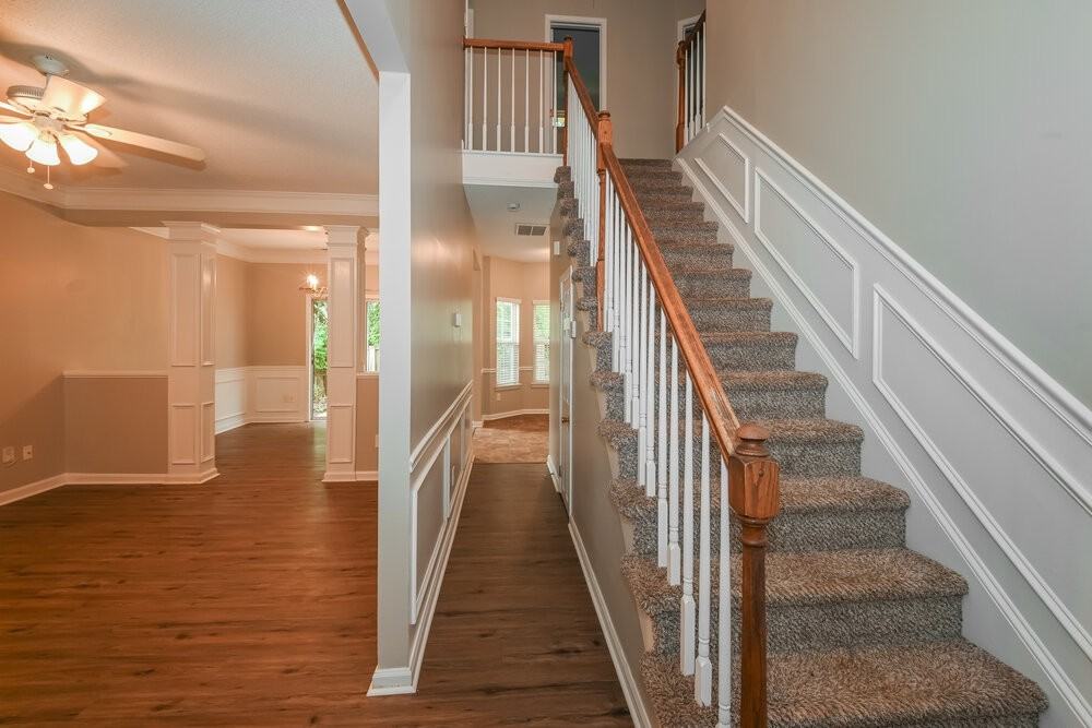 7526 Fallow Ln - Photo 5 of 17