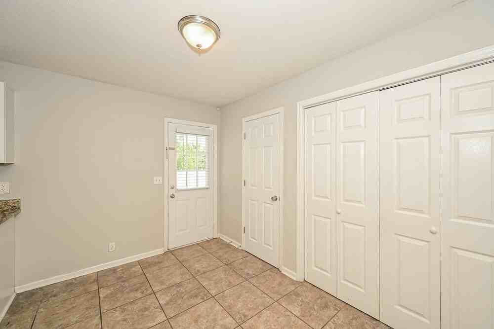 2611 Hawk Eye Ct - Photo 7 of 17