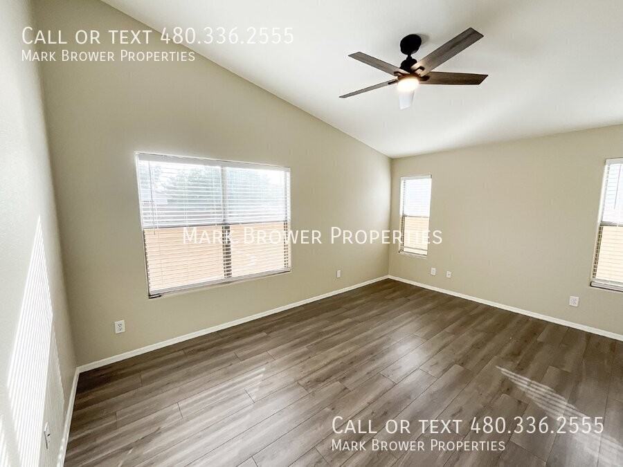 2041 E Rawhide St - Photo 7 of 32