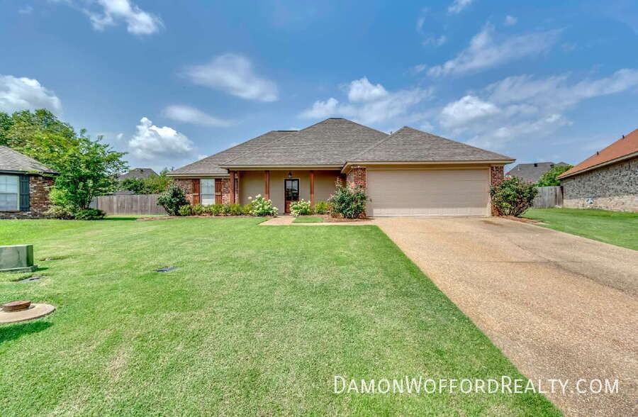 107 Emry Cv - Photo 2 of 50