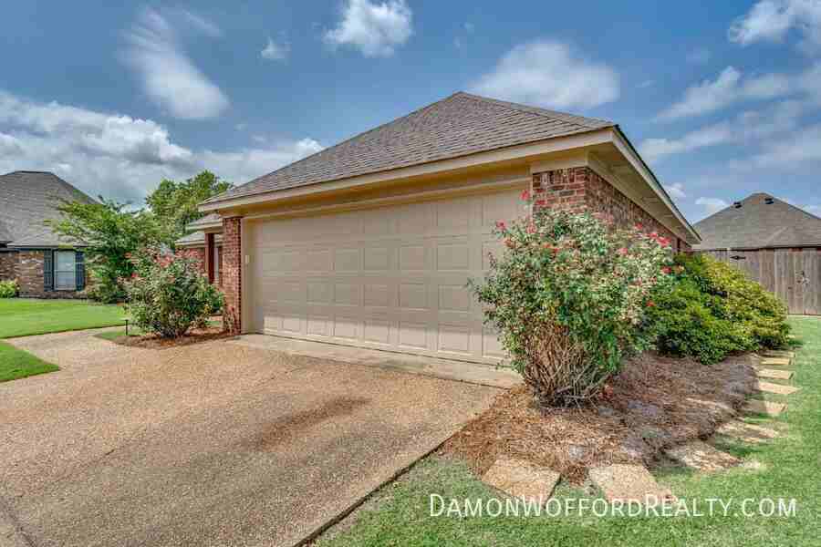 107 Emry Cv - Photo 5 of 50