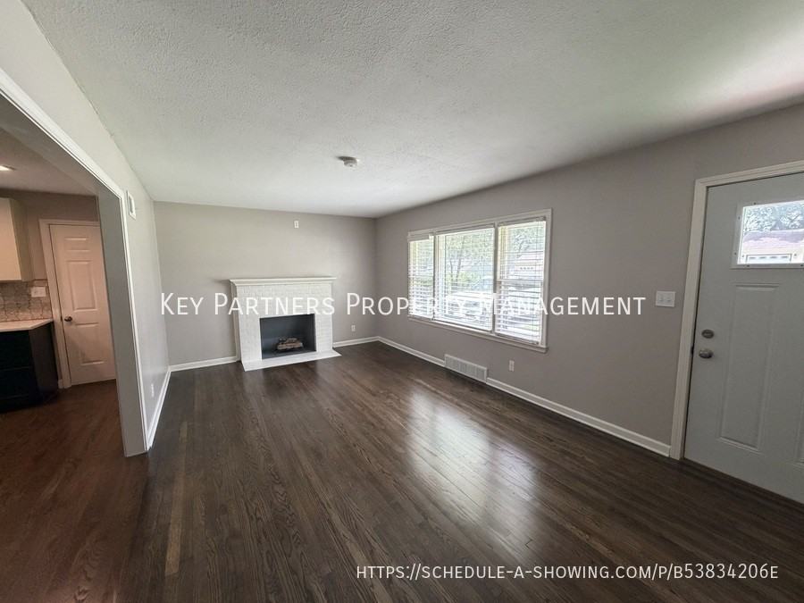 12208 W 64th St - Photo 3 of 15