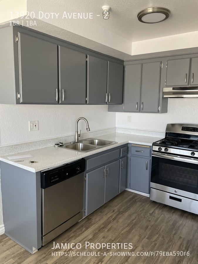 13920 Doty Ave #2 - Photo 3 of 13