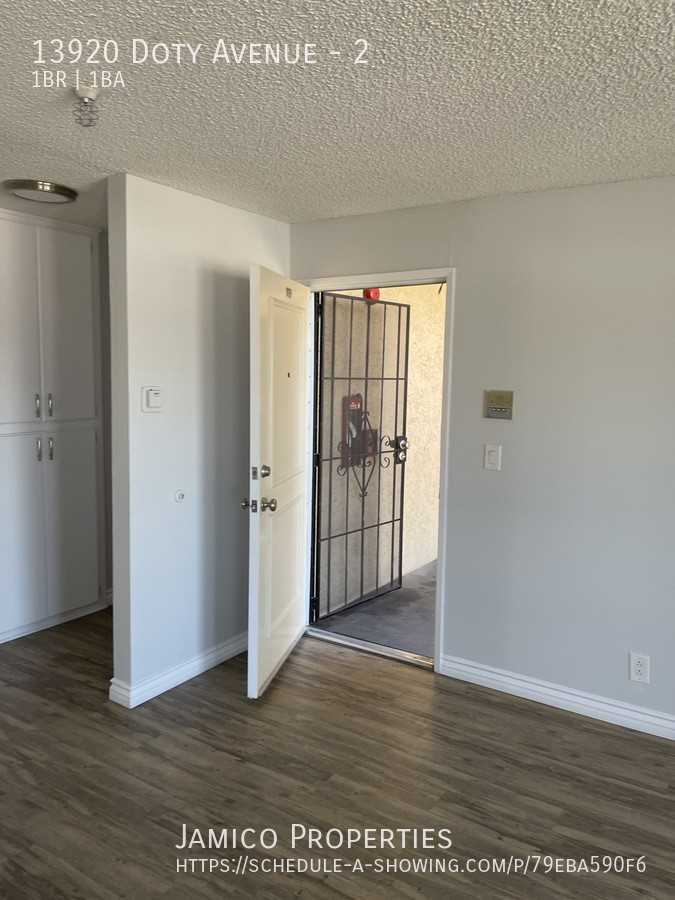 13920 Doty Ave #2 - Photo 6 of 13