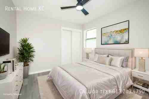 16409 W 123rd St - Photo 5 of 35