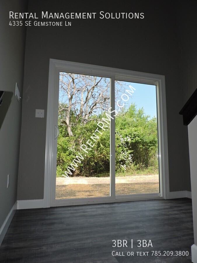 4335 Se Gemstone Ln - Photo 5 of 18
