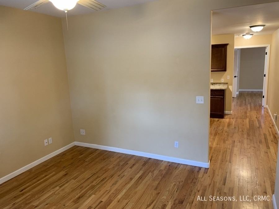 14 W Fountain Blvd - Photo 2 of 9