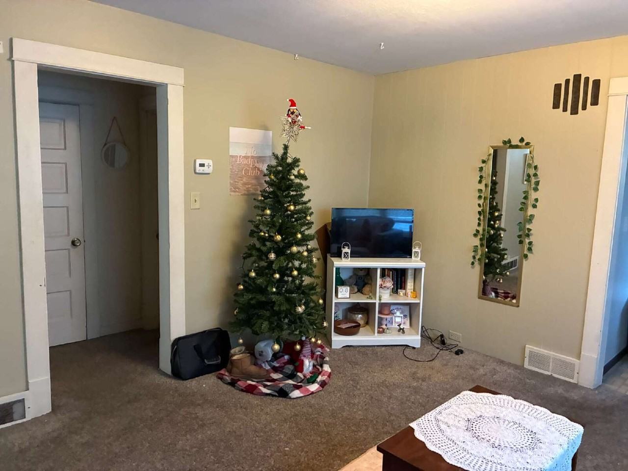 1515 Wilson St - Photo 5 of 16