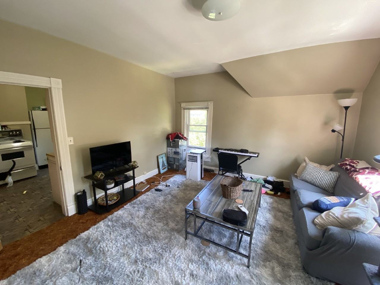 2026 1/2 4th St - Photo 6 of 10