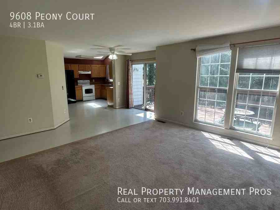 9608 Peony Ct - Photo 6 of 26