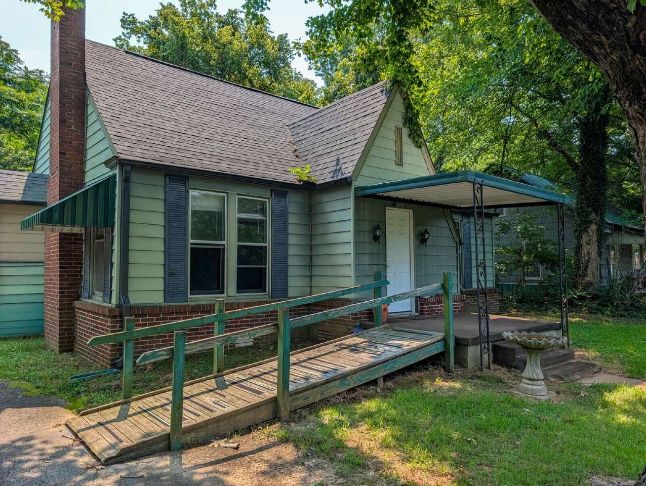 315 Ethridge St - Photo 2 of 13