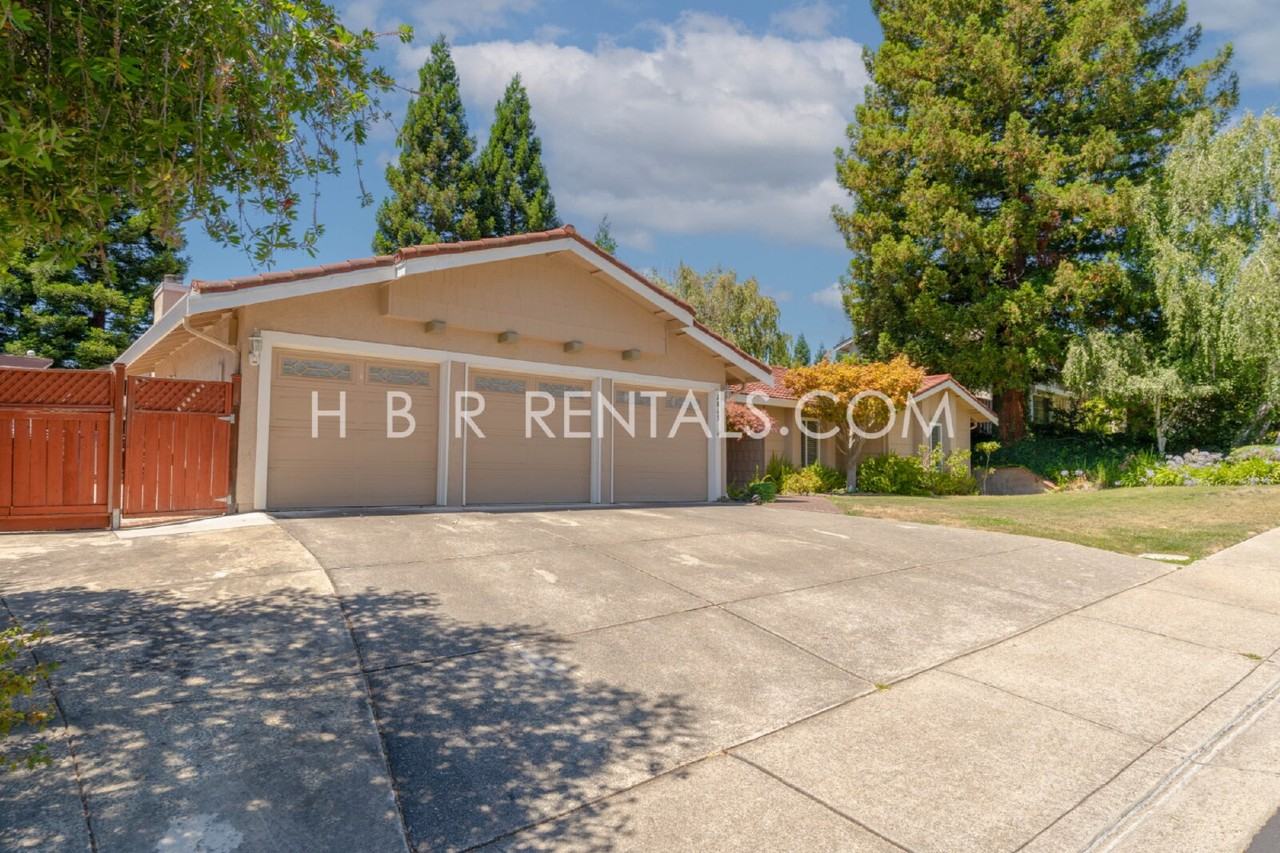 2865 Morgan Dr - Photo 2 of 48