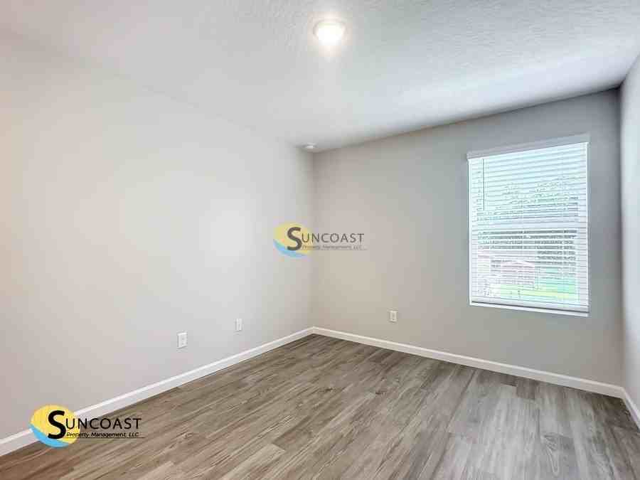 5669 George Ct #101 - Photo 6 of 14
