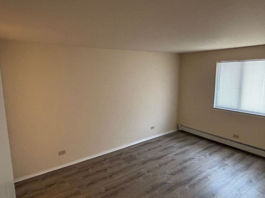 8820 Cedarwood Dr #607 - Photo 4 of 6