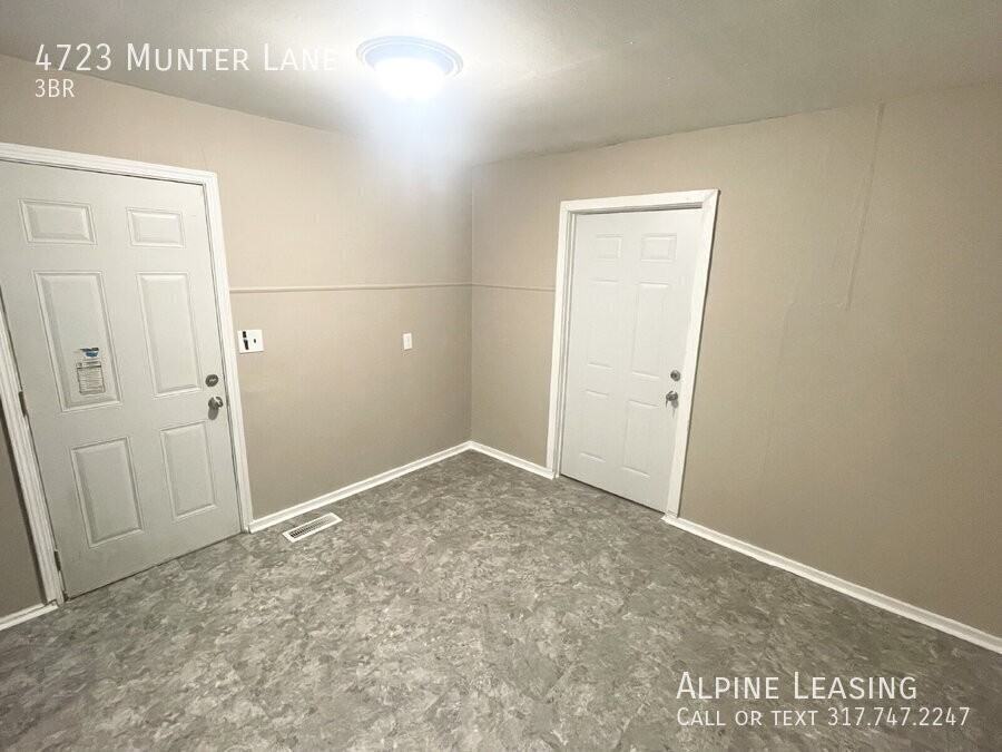 4723 Munter Ln - Photo 4 of 8
