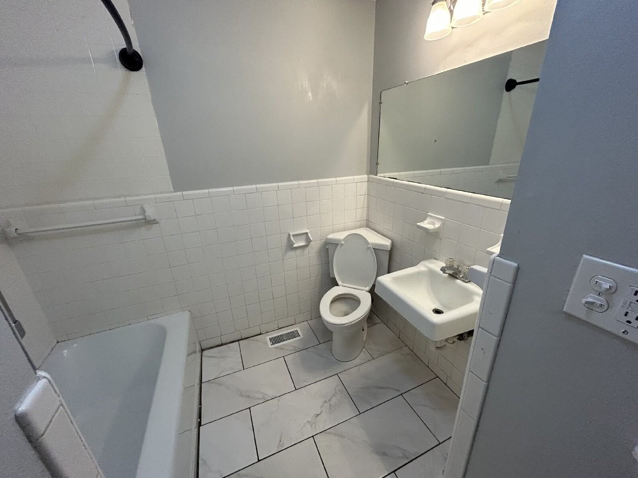 2619 N Central Ave - Photo 6 of 14