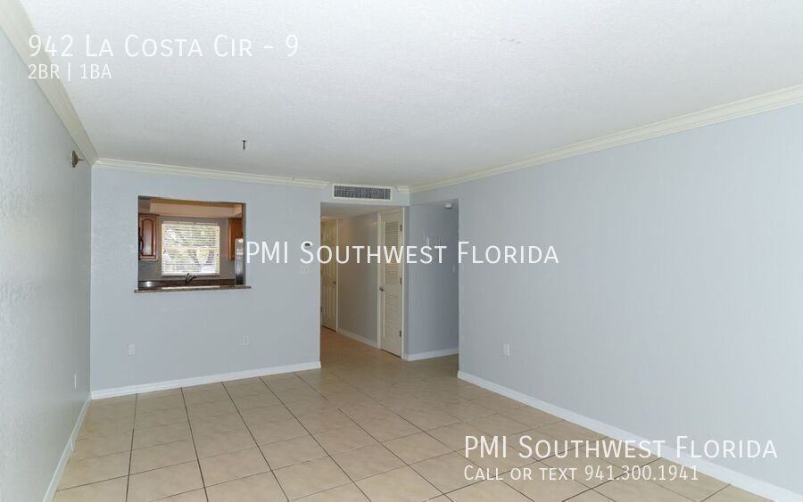 942 La Costa Cir #9 - Photo 4 of 35