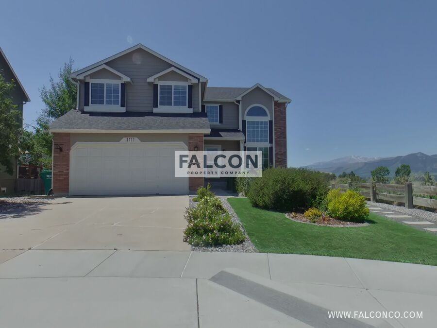 1111 Mount Estes Dr