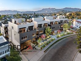featured image of 1011 Everett St #A201