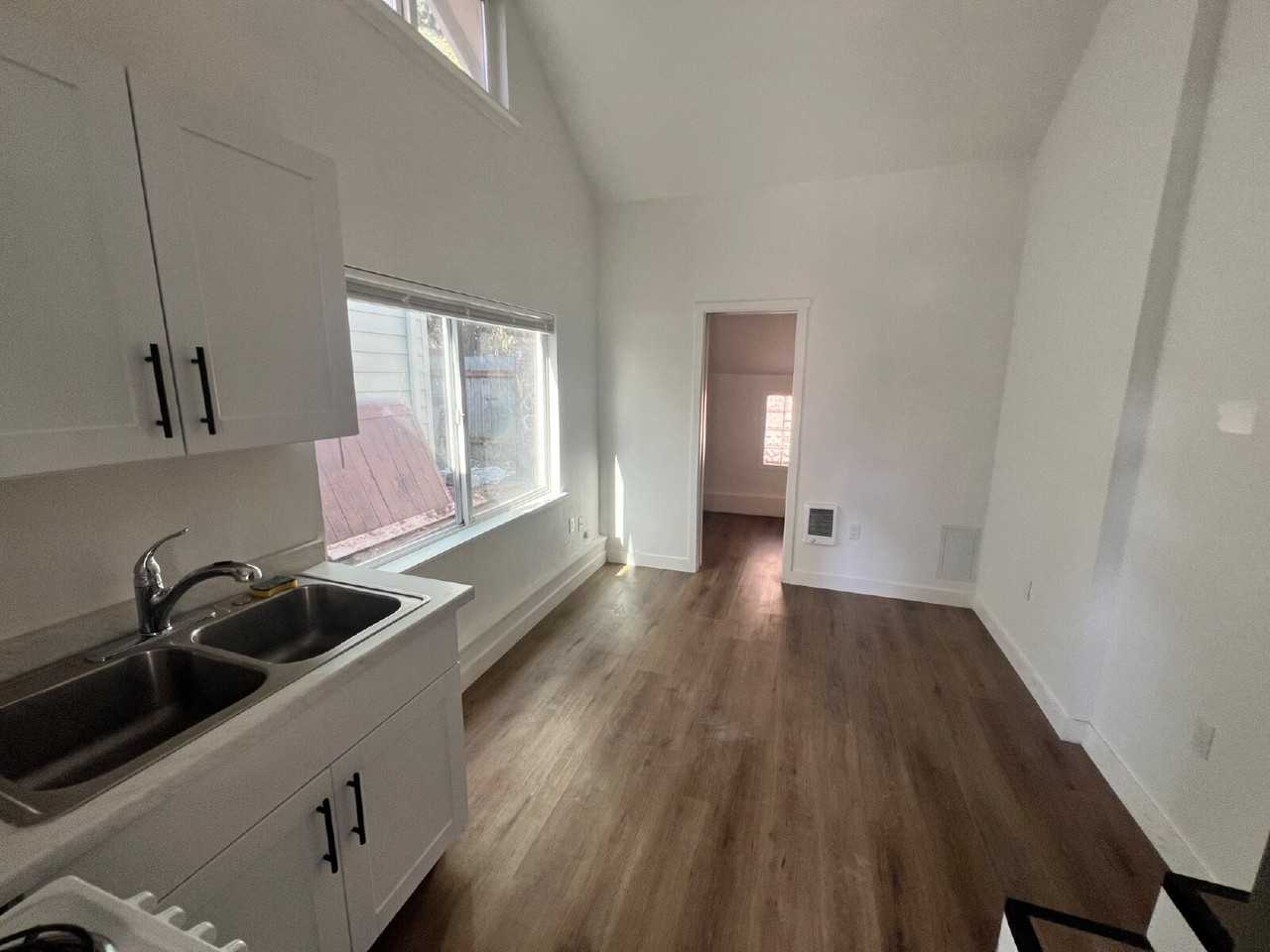 458 W 13th Ave Unit B - Photo 3 of 25