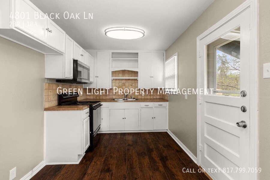 4801 Black Oak Ln - Photo 7 of 22