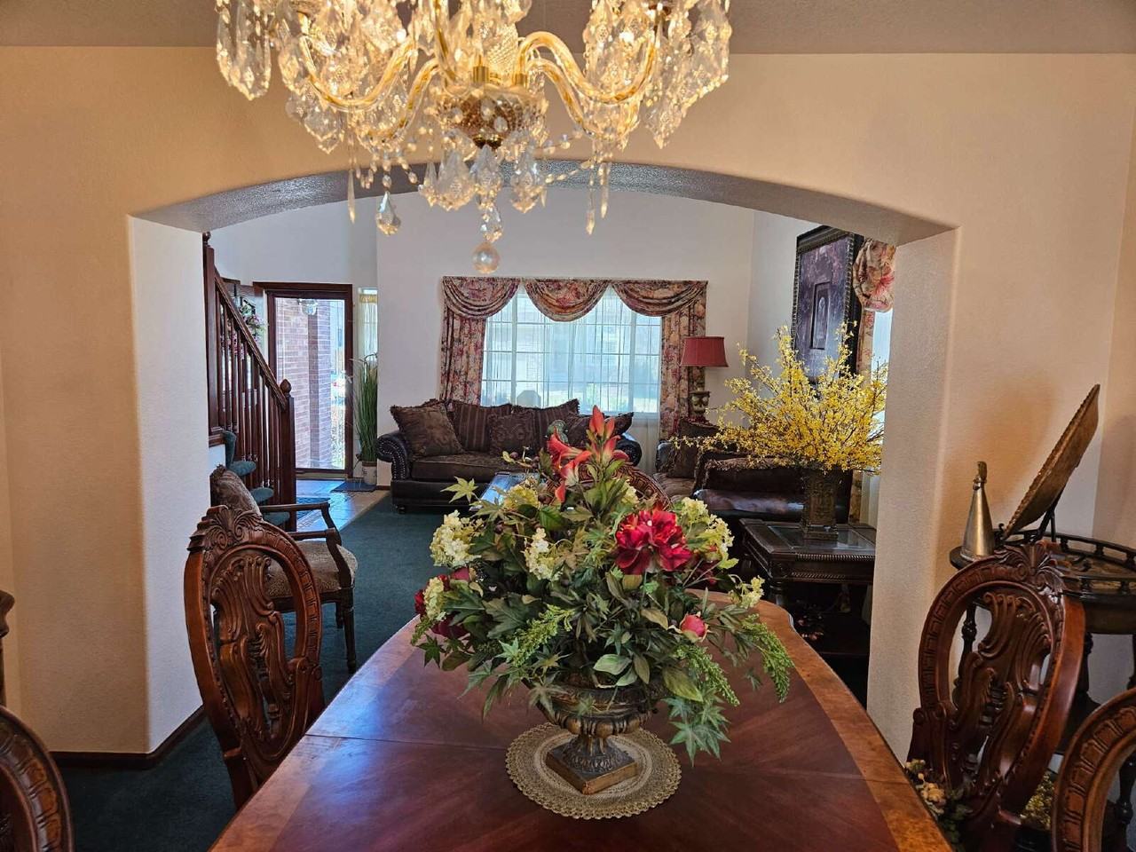 8842 W Ida Pl - Photo 3 of 38