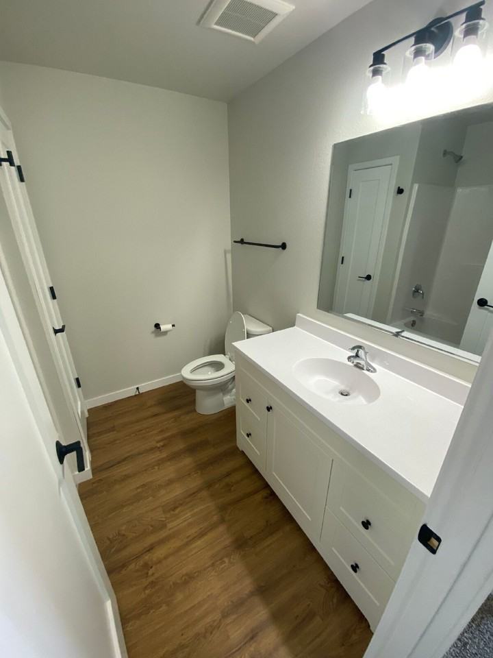 1553 47th Loop Se - Photo 3 of 13