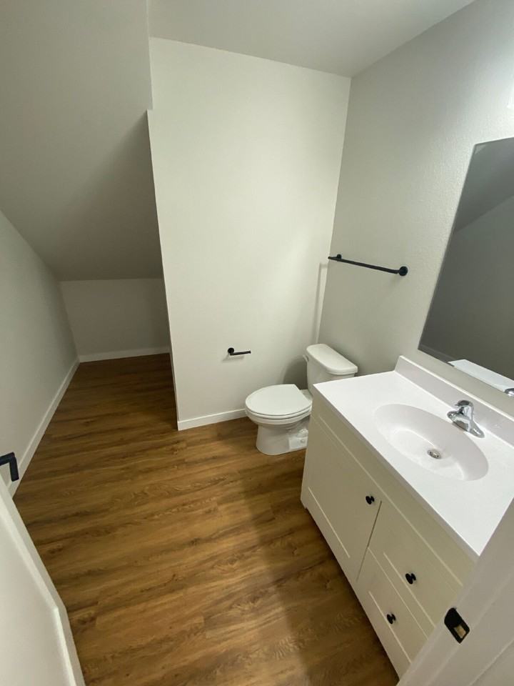 1553 47th Loop Se - Photo 4 of 13