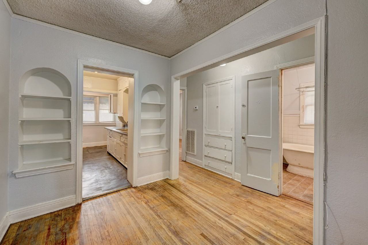 731 S Rockford Ave - Photo 4 of 12