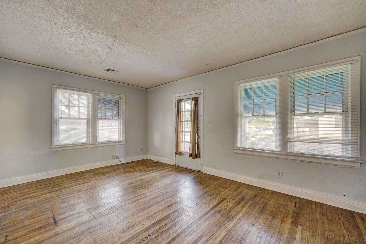 731 S Rockford Ave - Photo 6 of 12