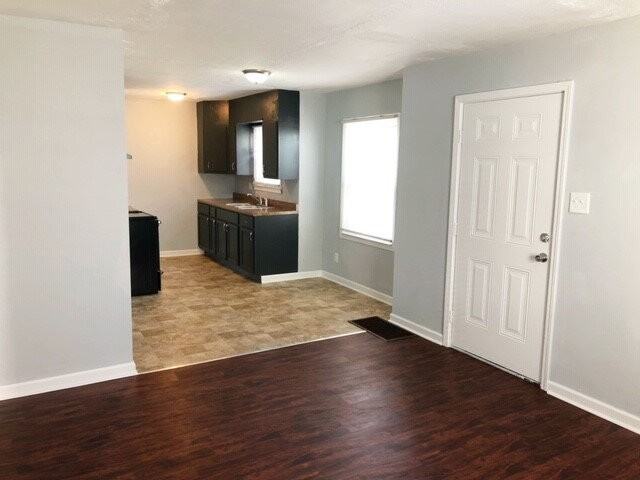 2017 N Euclid Ave - Photo 2 of 12