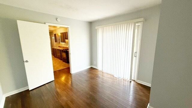 6405 E 52nd St - Photo 7 of 15