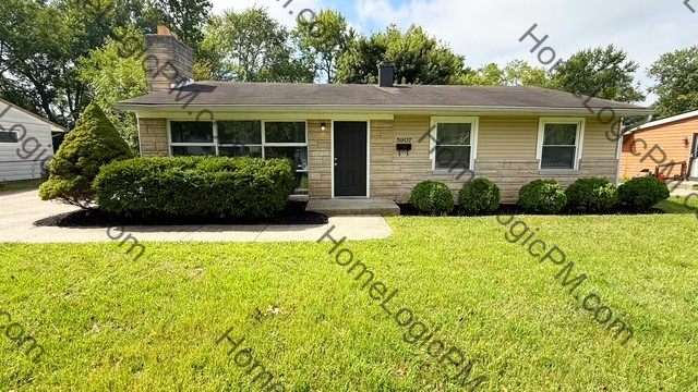 5907 E 44th St - Photo 2 of 15