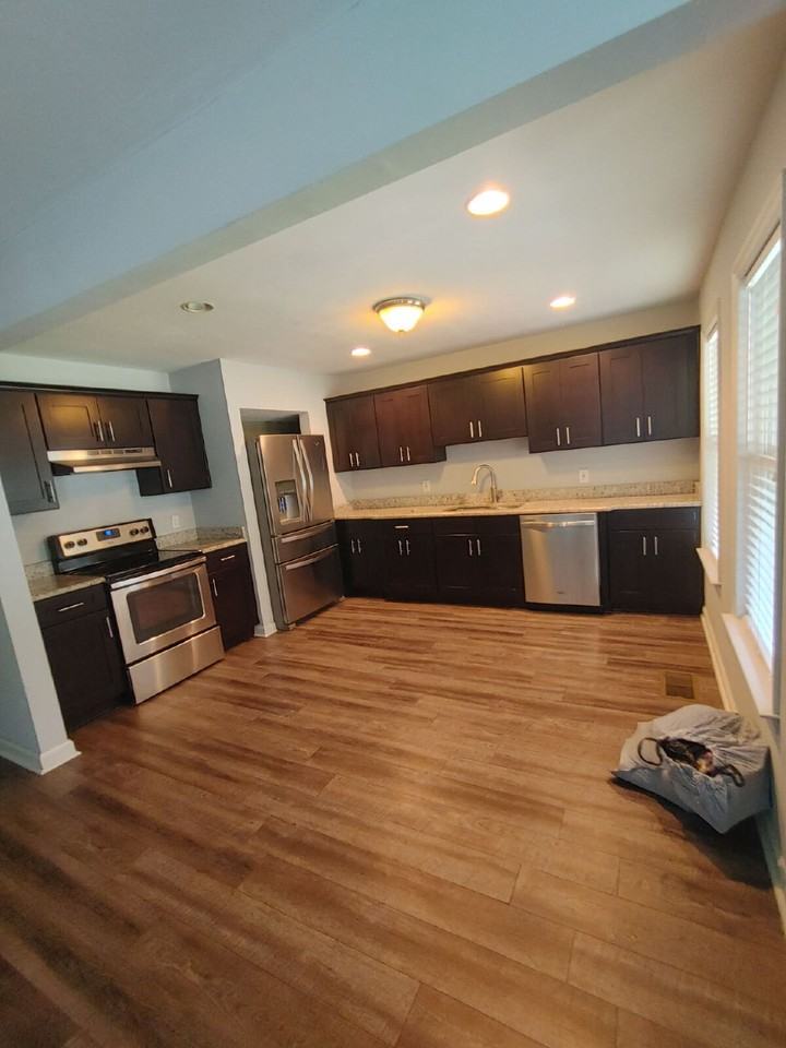 839 E Park Ave Ste A - Photo 5 of 18
