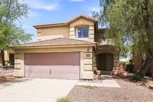featured image of 2426 W Silverbell Tree Dr