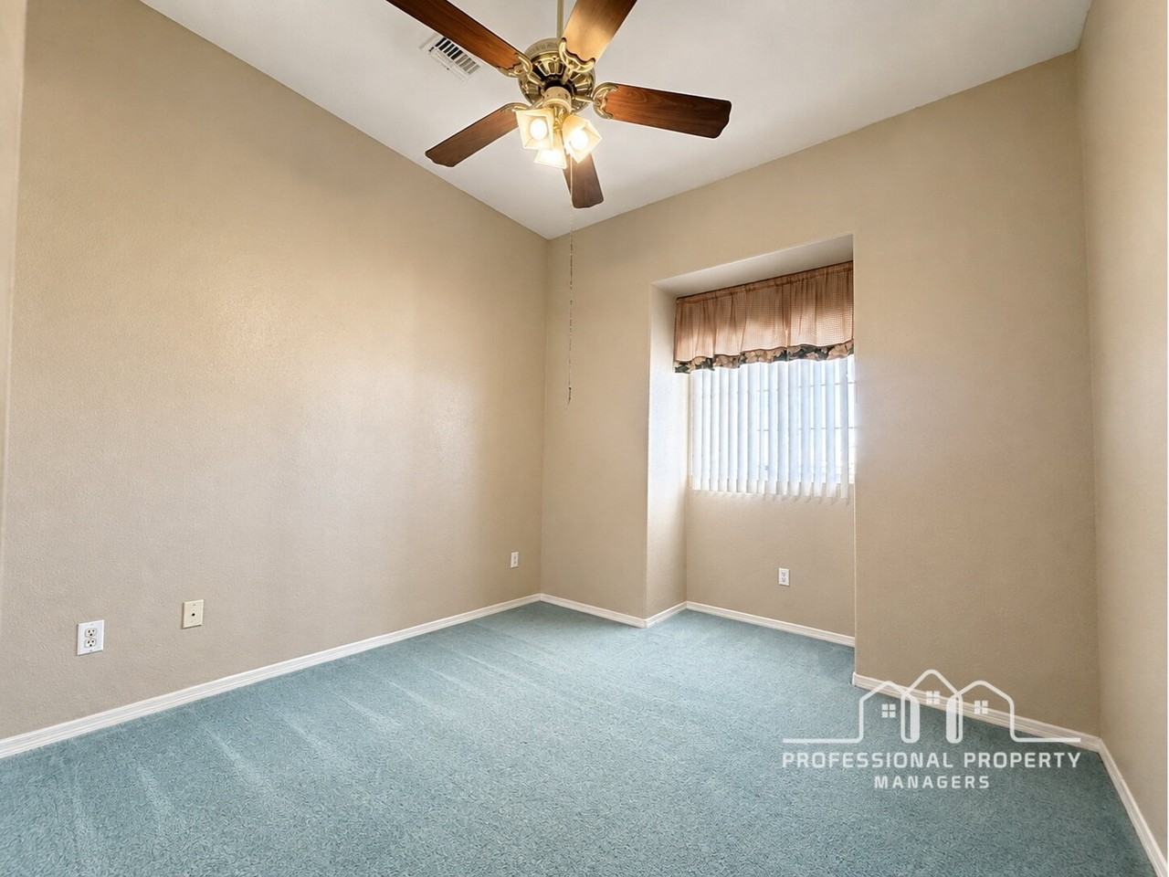 14181 E 49th Ln - Photo 7 of 29