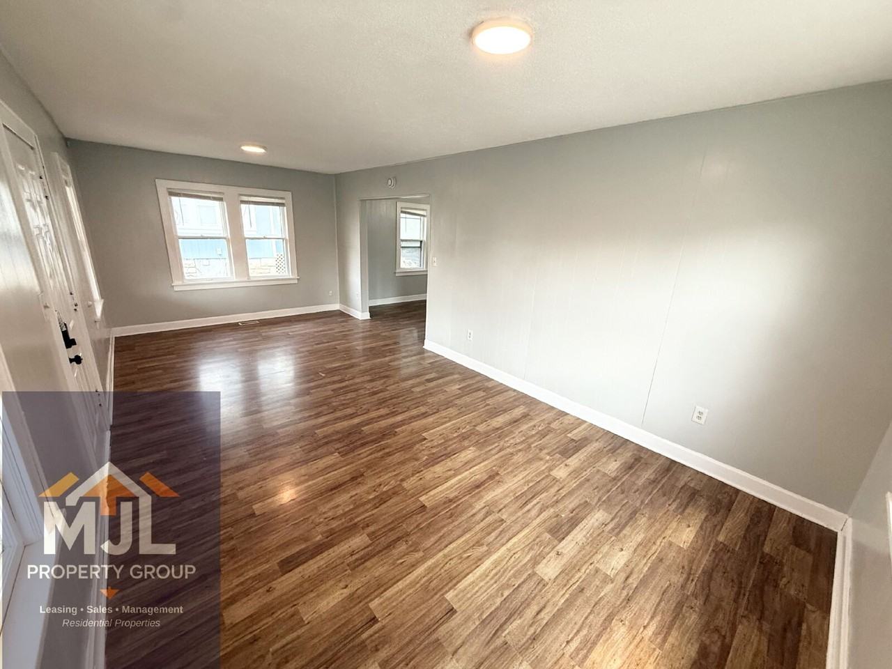 4012 E 27th St - Photo 4 of 24